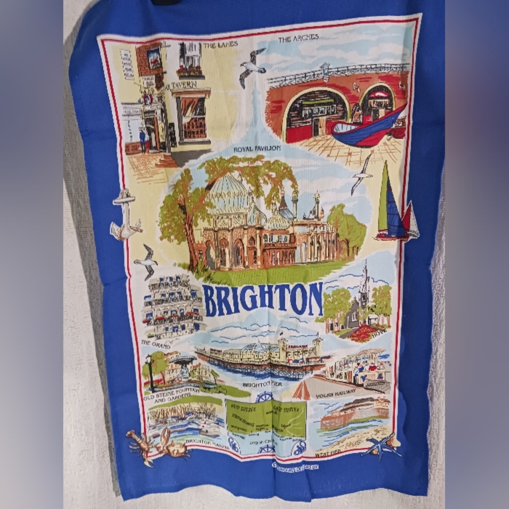 Brighton UK sundance designs wall hanging 20x30 inches 💯 percent cotton
